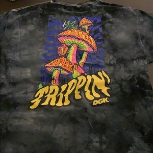 Zumiez mushroom t-shirt